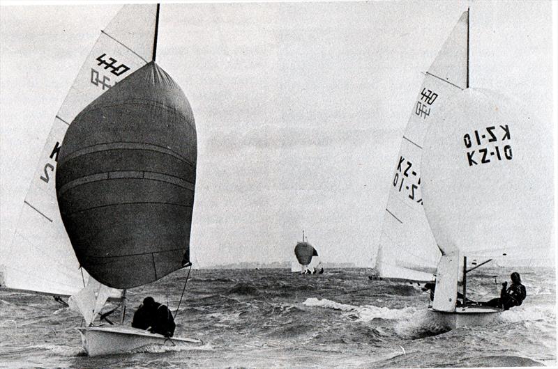 Mark Paterson and Dave Mackay (KZ-10) catch a wave behind Chris Dickson and David Barnes - photo © PJ Montgomery