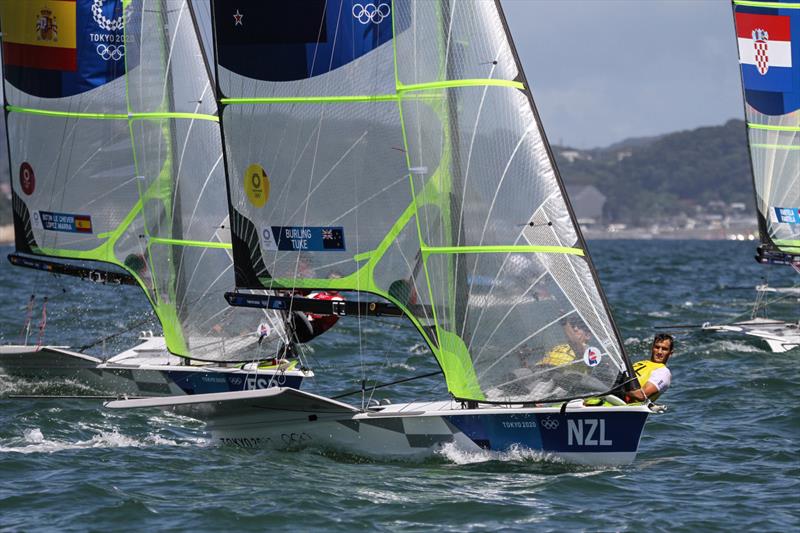 Peter Burling and Blair Tuke - 49er - Tokyo2020 - Day 9- August 2, - Enoshima, Japan. - photo © Richard Gladwell - Sail-World.com / Photosport