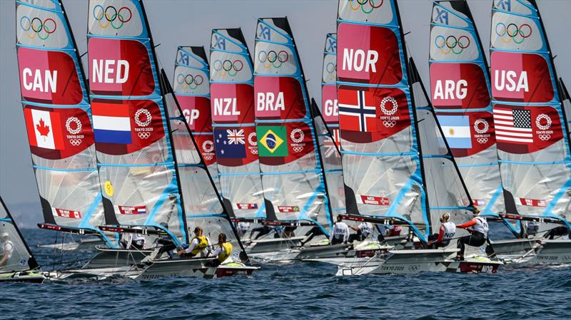 Start of Womens 49erFX race - Tokyo2020 - Day 7- July, 31, - Enoshima, Japan. - photo © Richard Gladwell - Sail-World.com/nz