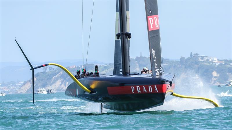 Luna Rossa Prada Pirelli - December 2020 - Waitemata Harbour - Auckland - 36th America's Cup - photo © Richard Gladwell / Sail-World.com