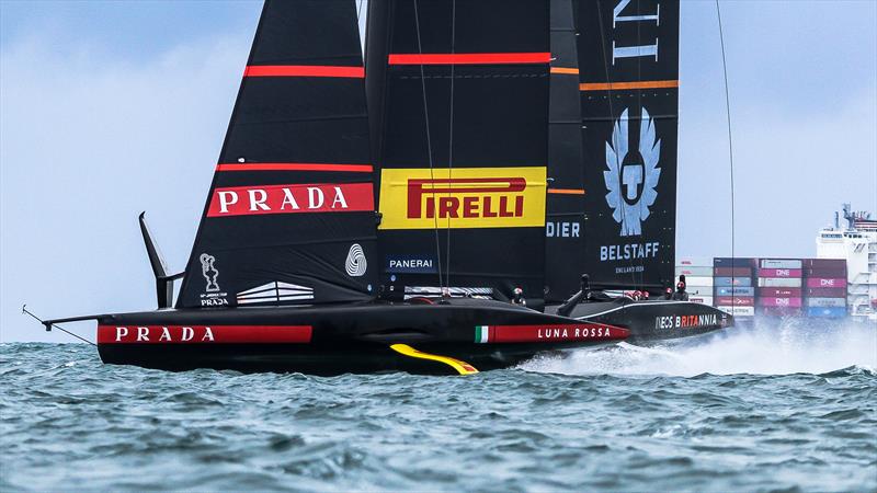 INEOS Team UK and Luna Rossa - Round Robin 2 - Hauraki Gulf - January 17, 2021- Prada Cup - 36th America's Cup - photo © Richard Gladwell / Sail-World.com