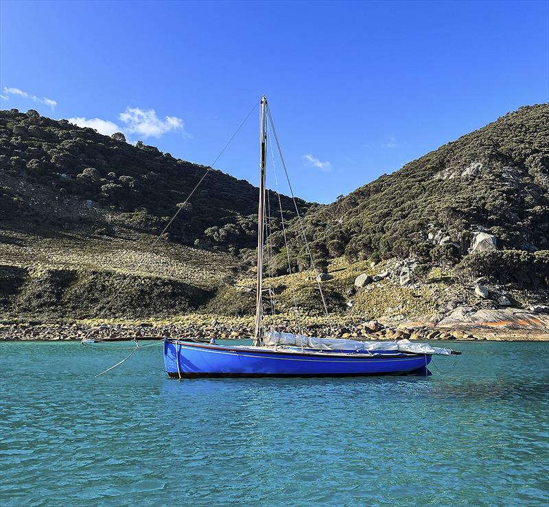 Huia at rest on her journey from Melbourne to Hobart - photo © Nick Jaffe