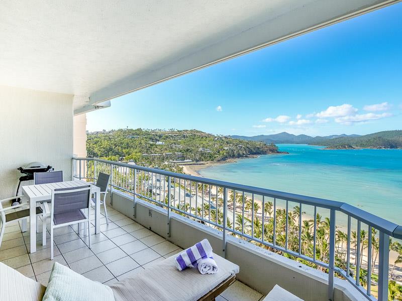 Whitsunday Apartment - 2018 Hamilton Island Race Week - photo © www.whitsundayholidays.com.au