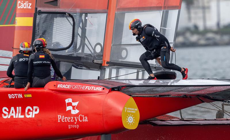 Joel Rodriguez, flight controller of Spain SailGP Team, runs across the boat as Spain SailGP Team helmed by Diego Botin lead on the first race on Race Day 2 of the Oracle Los Angeles Sail Grand Prix at the Port of Los Angeles, in California, USA - photo © Ricardo Pinto/SailGP