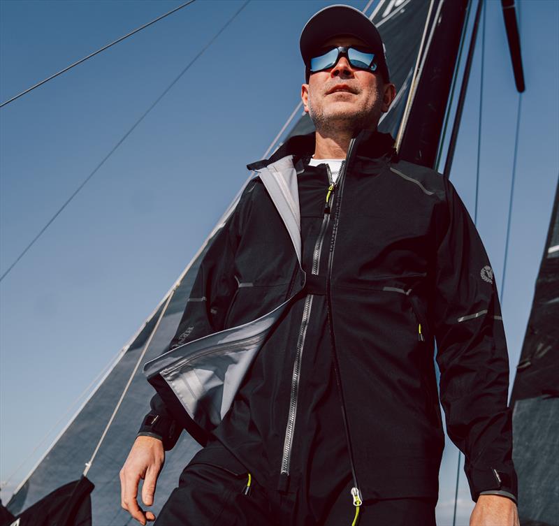 Dynamic Jacket - photo © Henri-Lloyd