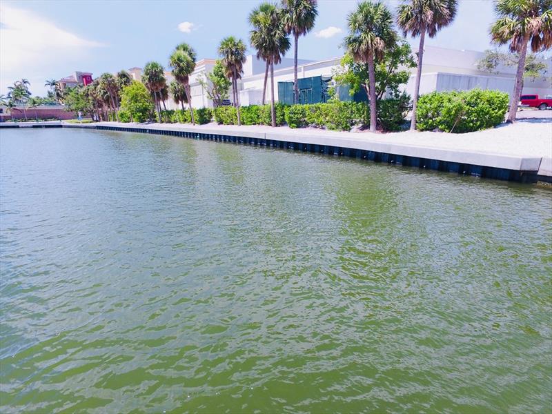 MarineMax invests in marine development company, acquires Midcoast