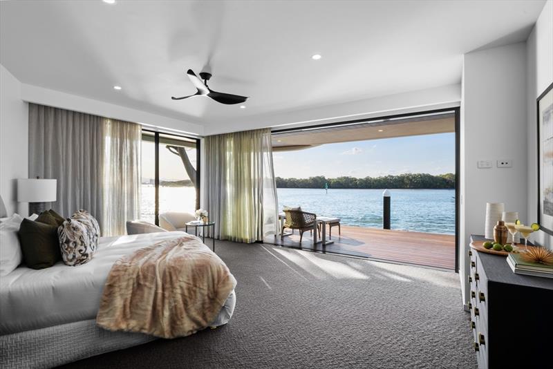 Luxury Water Front apartment - photo © Marine Auctions