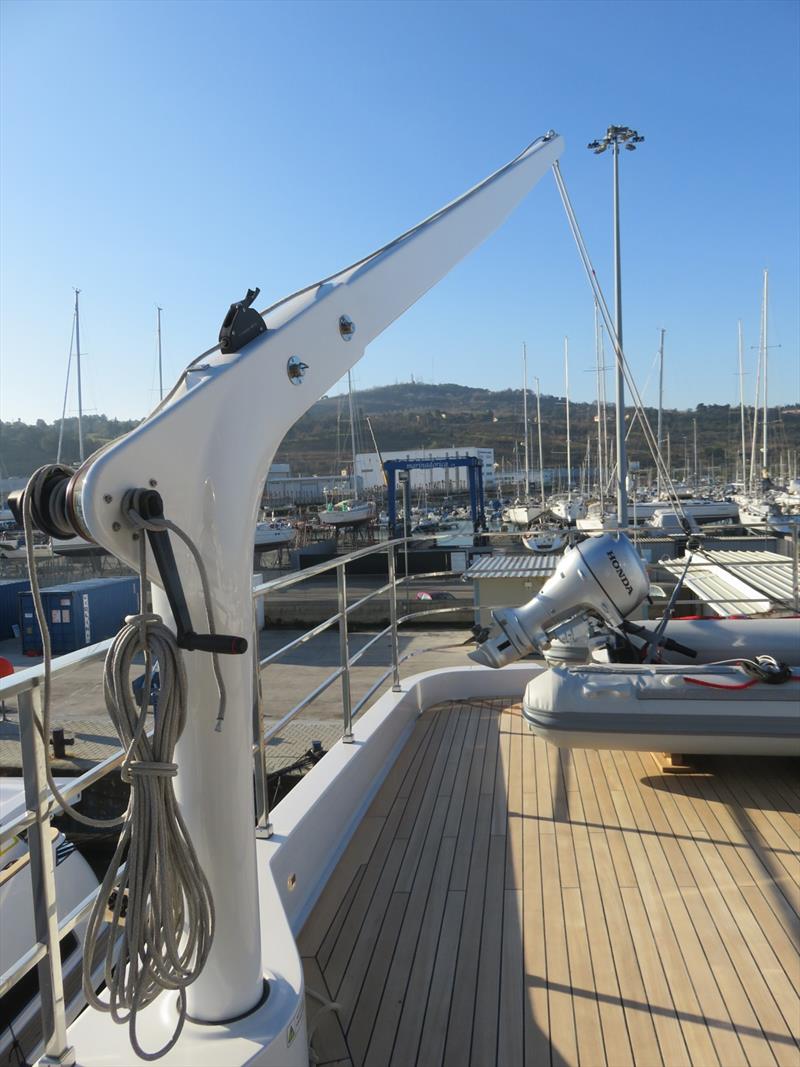 AMS Davit - photo © Advanced Mechanical Solutions