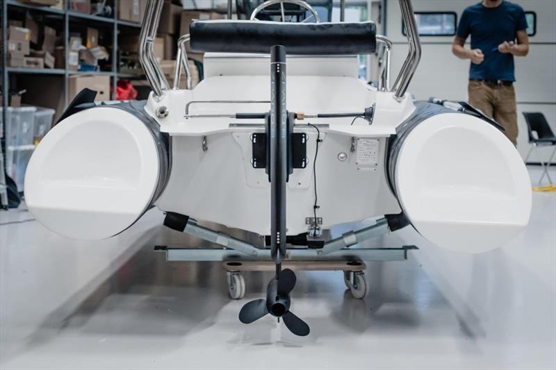 Z10 boat - photo © Zparq