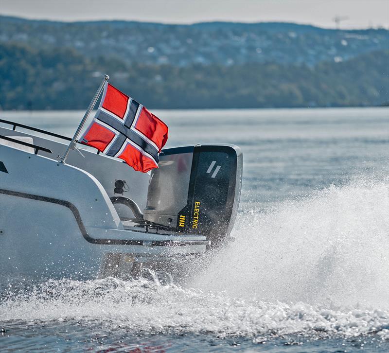 Evoy Outboard Breeze 120+ hp electric motor systems - photo © Evoy