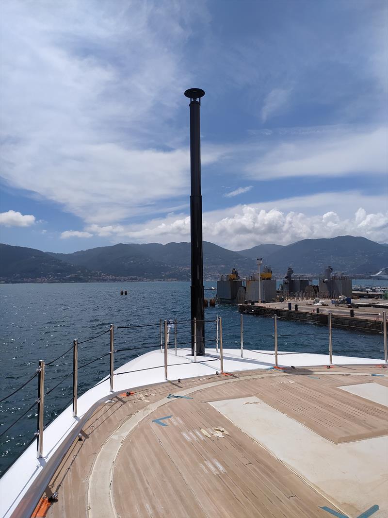 AMS Telescopic mast - photo © Advanced Mechanical Solutions