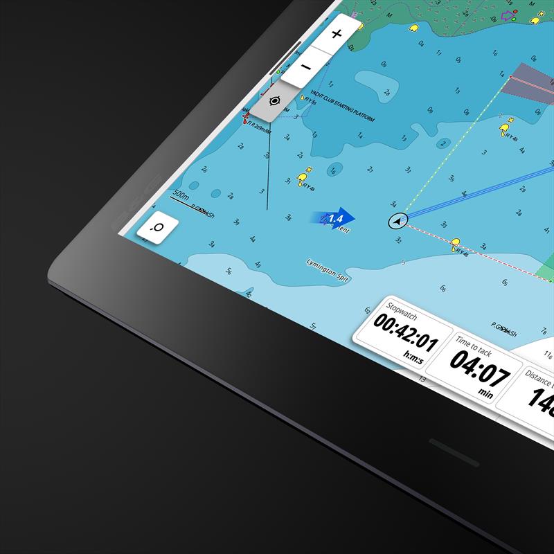 Zeus SRX Chartplotter - photo © B&G