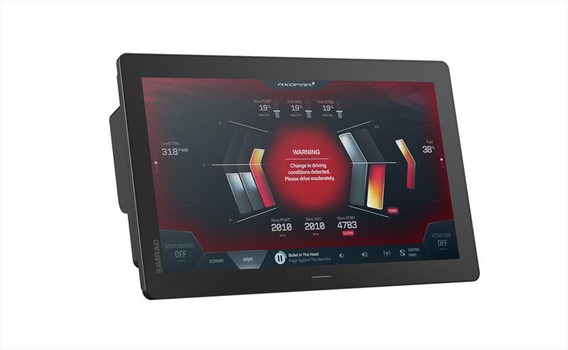 Simrad NSO® 4 - photo © Axopar Boats