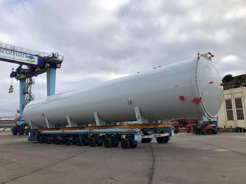Delivery of the new autoclave - photo © BP / Chantier CDK