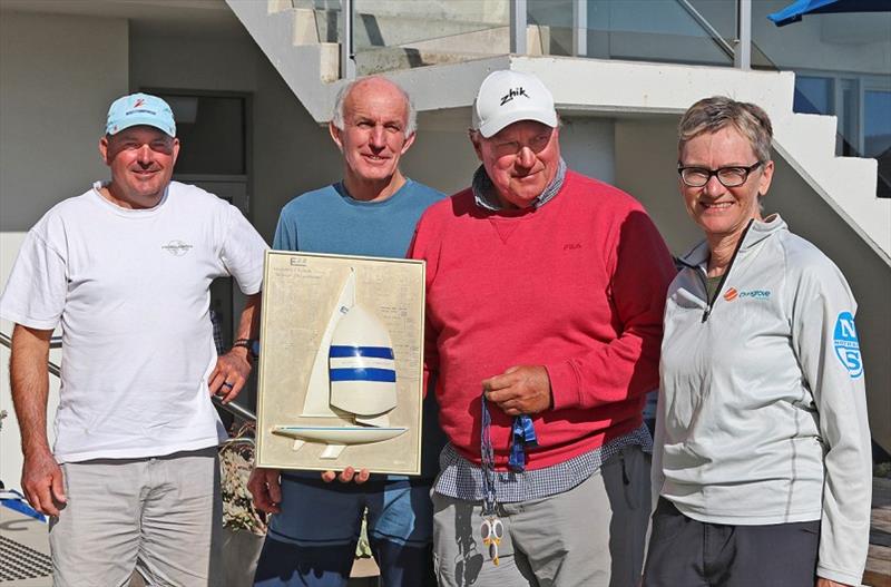 Overall winners, Richie Allanson, Colin Beashel, and Iain Murray - Havoc. Class Secretary Niesje Hees making the presentation. - Etchells Victorian Championship 2020 - photo © John Curnow