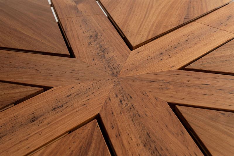 Alpha Extension Table - detail - photo © Buywood
