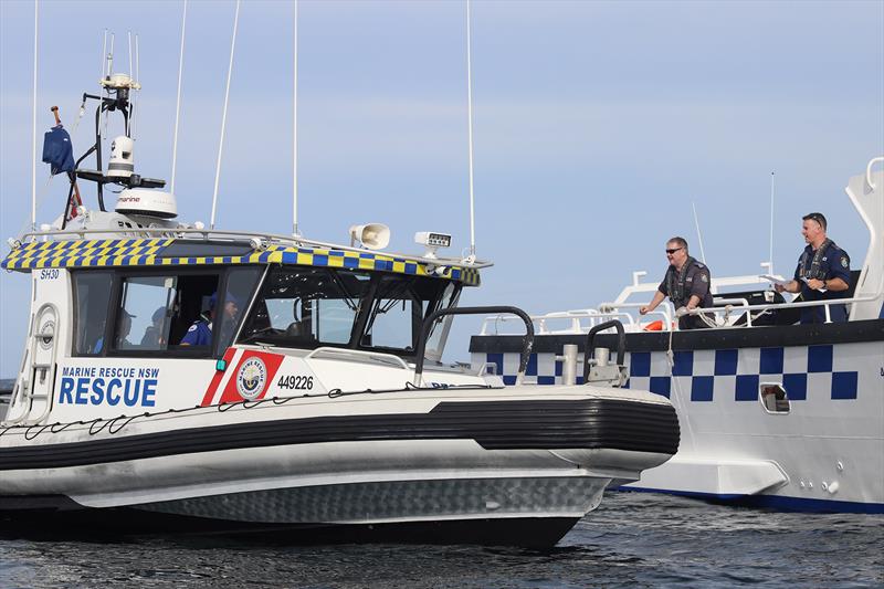 Marine Rescue NSW volunteers hone their skills on Illawarra Coast - photo © Marine Rescue NSW