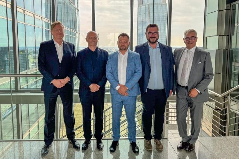 Mikko Räsänen (Executive Vice Chairman of the Board & Co-Owner, Axopar), Cezary Koseski (Advisor for Markos' Supervisory), Szymon Koseski (CEO of Markos), Grzegorz Marciniak, & Ari-Pekka Saarikangas (Axopar CEO) - photo © Axopar