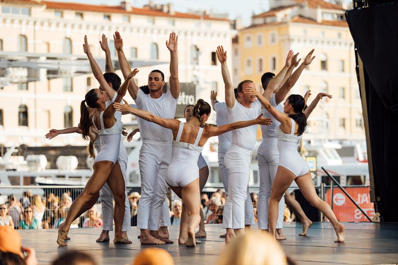 Ballet at Art Explora Festival - photo © Valentin Popineau et Adrien Chupeau