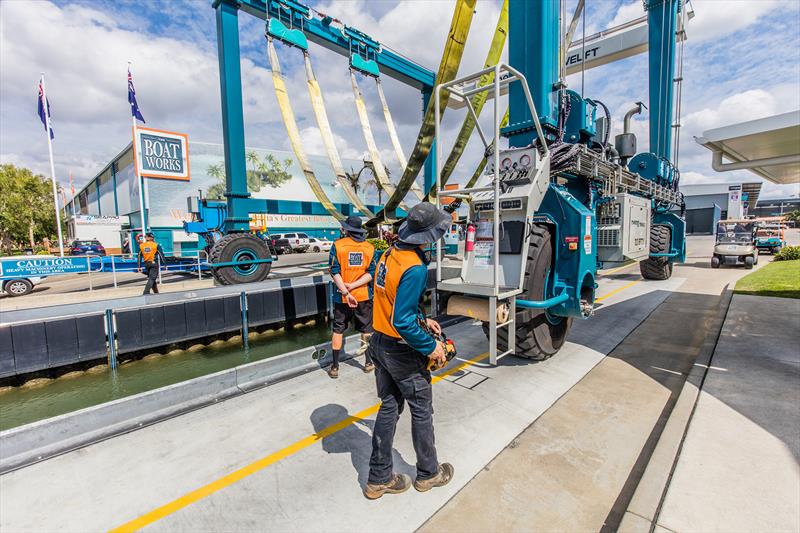 The Boat Works lifting crew - Gold Coast Marine Jobs & Careers Expo - photo © Jules Ingall