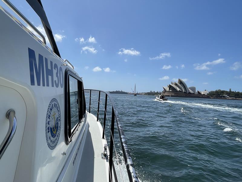 Marine Rescue NSW volunteers - photo © Marine Rescue NSW