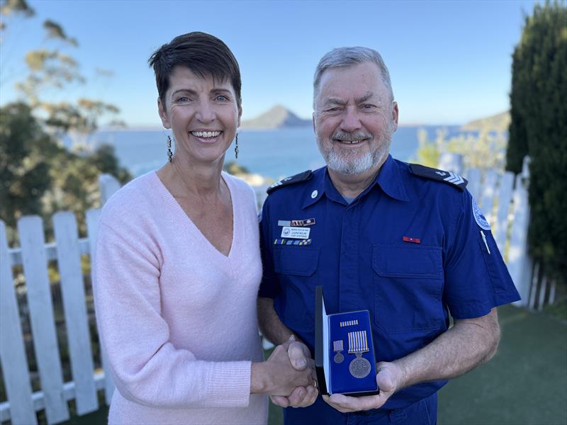 Kate Washington and Laurie Nolan - photo © Marine Rescue NSW 