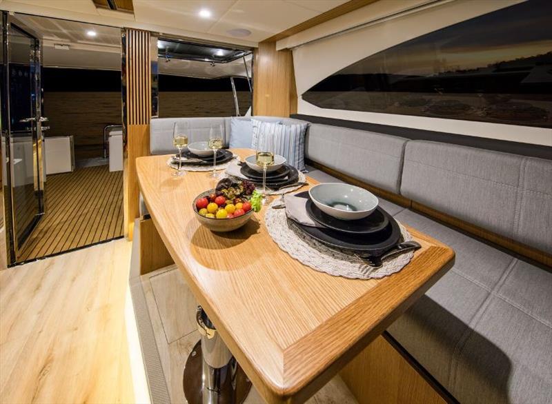 Riviera 395 SUV Dinette - photo © Riviera Australia