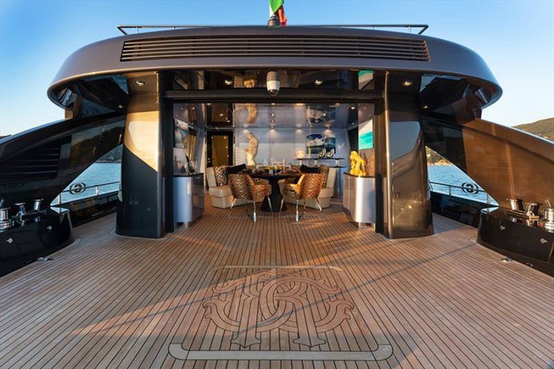 28m M/Y Freedom - Main Lounge - photo © Tommaso Spadolini