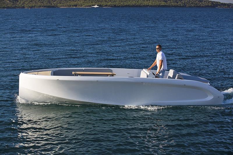 Mana 23 - photo © Rand Boats