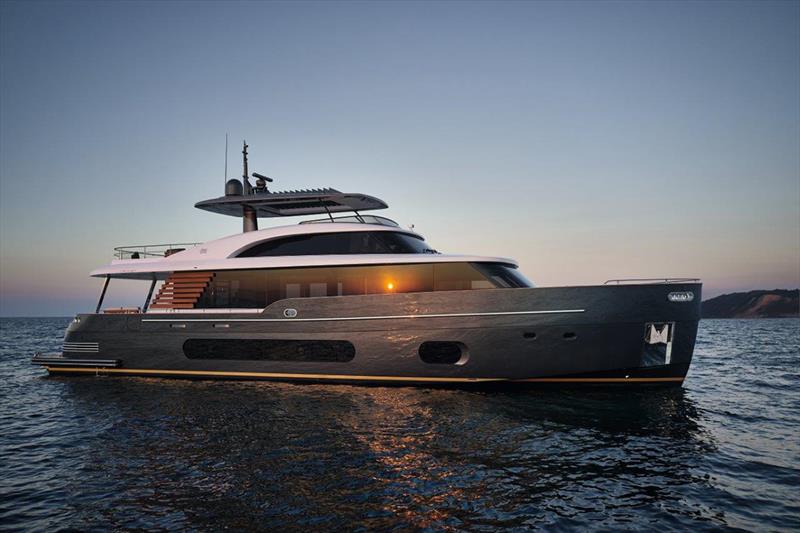 Magellano 25 Metri interior design project by Vincenzo De Cotiis - photo © Azimut|Benetti Group
