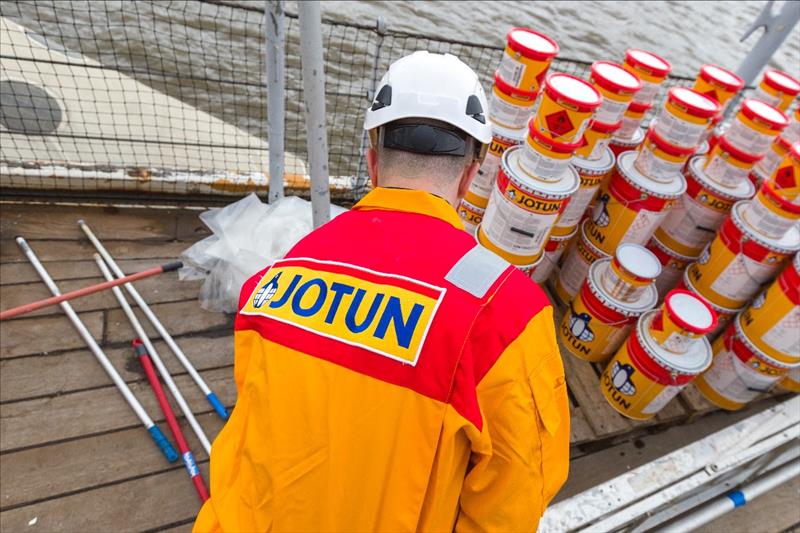 Jotun sponsors restoration of HMS Belfast - photo © Ian Roman