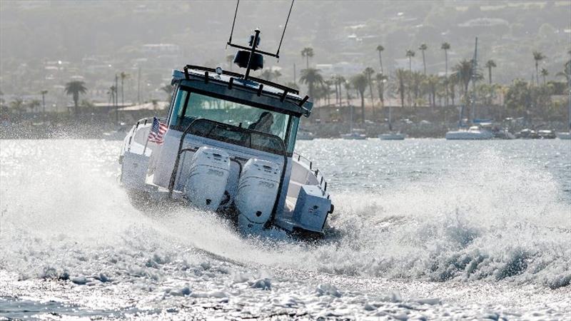 Axopar 37 - photo © eyachts