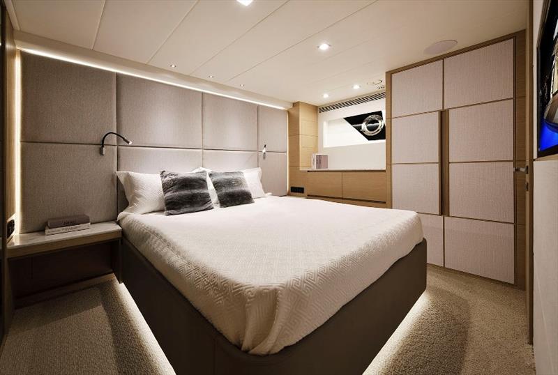 FD75 Skyline - Guest Stateroom - photo © Horizon Yachts