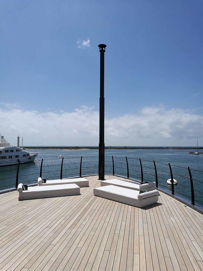 AMS Telescopic Mast - photo © AMS