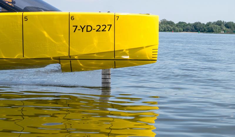 Edorado 8S prototype flight bow foil - photo © Edorado B.V.