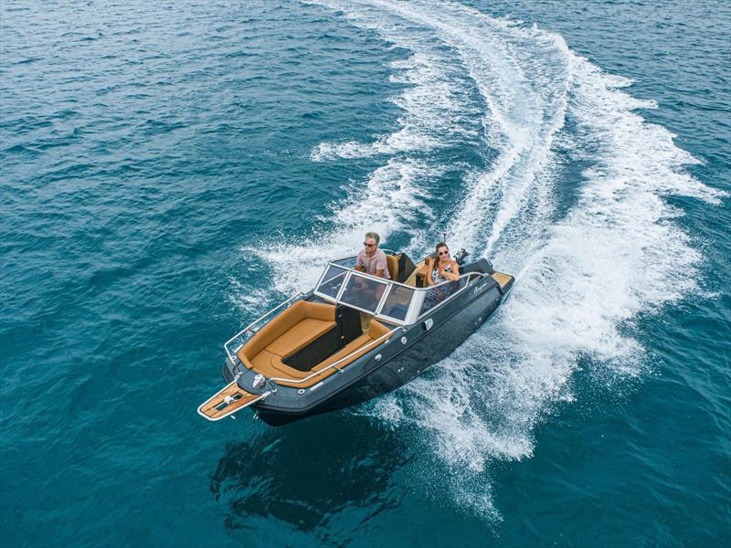Magonis Wave e-550 - photo © Andrea Muscatello