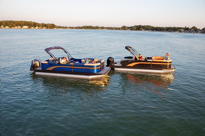 Bennington pontoons - photo © Bennington