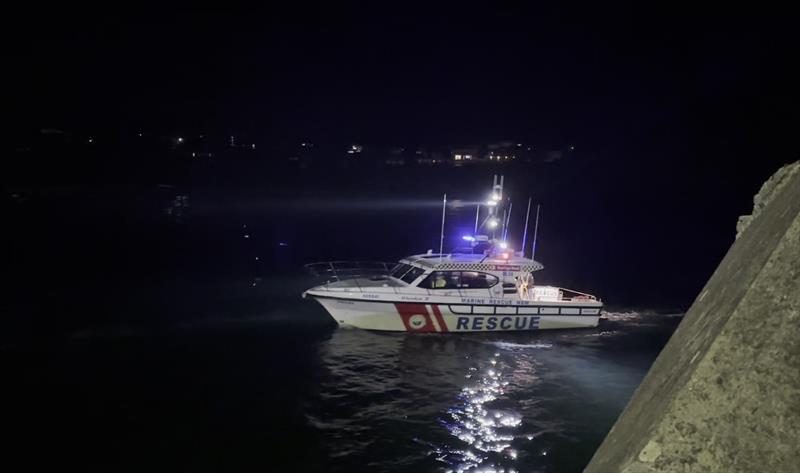 MRNSW Ulladulla crew guides fatigued sailor back to harbour - photo © Marine Rescue NSW
