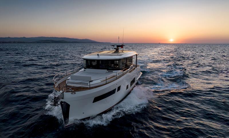 Sirena 48 Coupe Hybrid - photo © Sirena Yachts