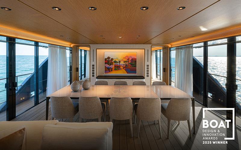 Custom Line Navetta 38 dining room - photo © Custom Line