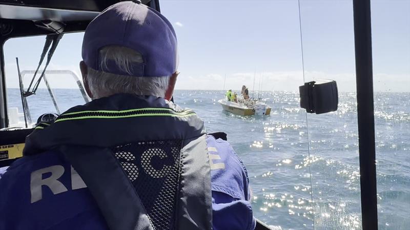 Marine Rescue Evans Head assisting a stranded vessel offshore - photo © Marine Rescue NSW 