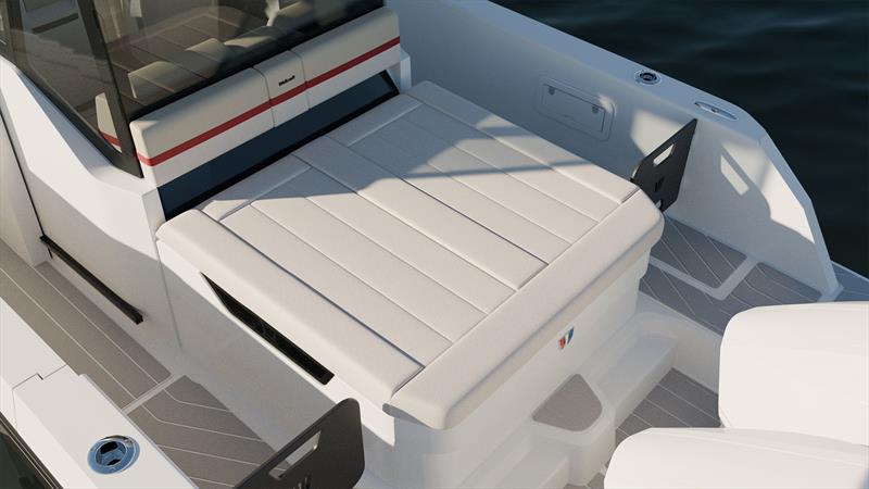 Wellcraft 28 - sunbed cabin - photo © Wellcraft