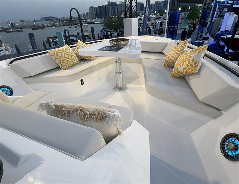 Aldhaen DB 380SC - photo © H Al Dhaen Boats