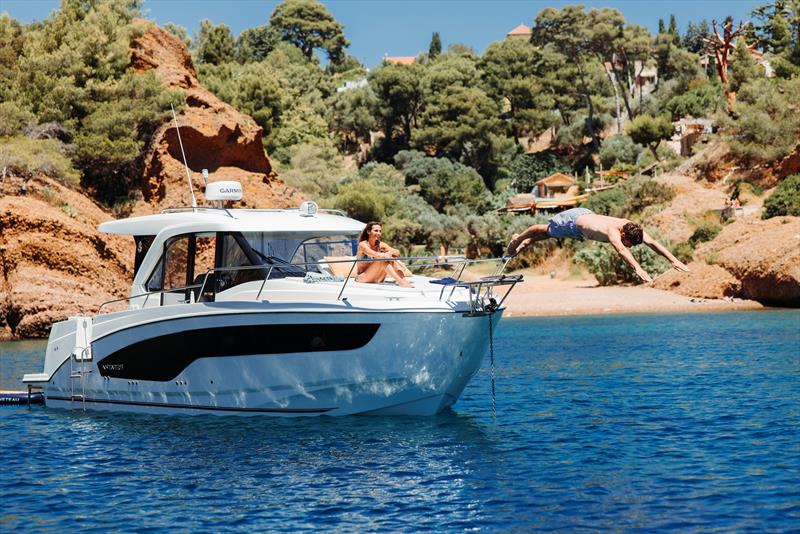 Antares 9 - photo © Groupe Beneteau