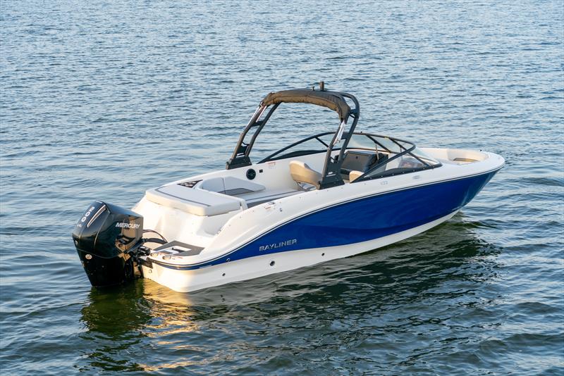 Bayliner V22 - photo © Bayliner Boats