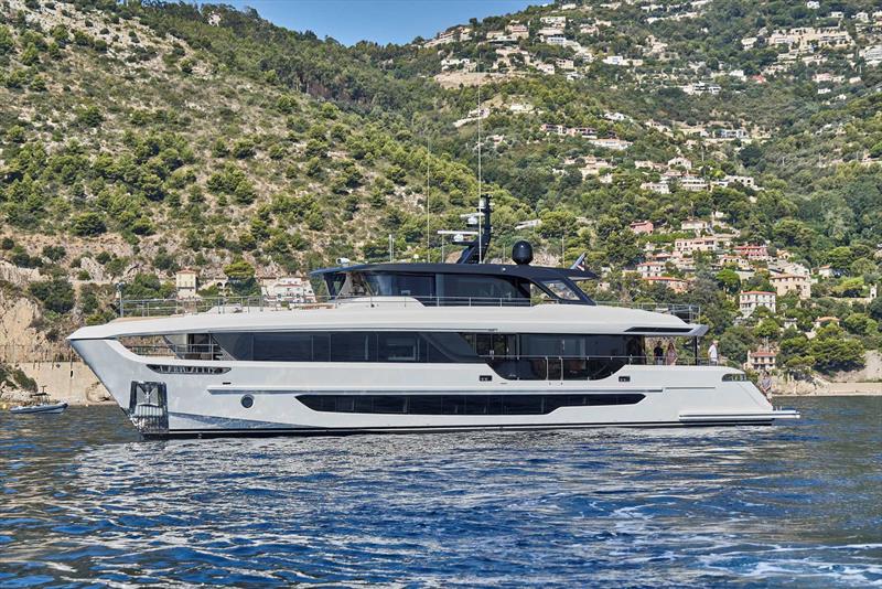 Majesty 100 Terrace - photo © Omnia Marine