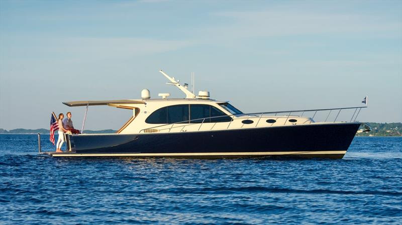 Palm Beach 42 - photo © Palm Beach Motor Yachts