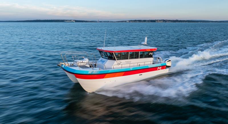 Cheetah Marine Passenger Watercraft - Honda - photo © Cheetah Marine