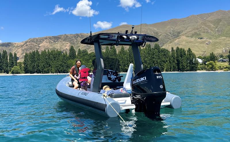 King Watercraft K5000 - photo © King Watercraft