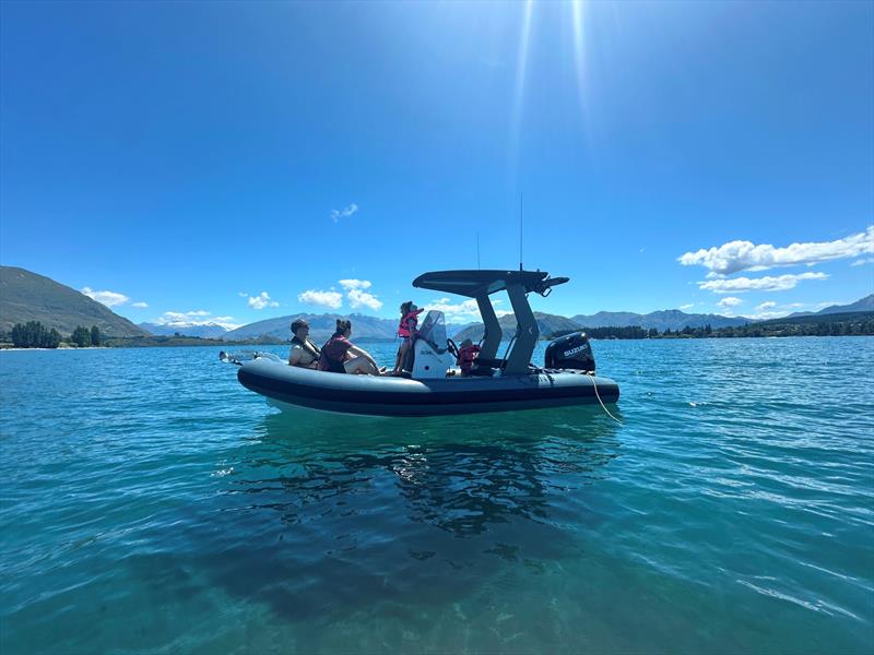 King Watercraft K5000 - photo © King Watercraft